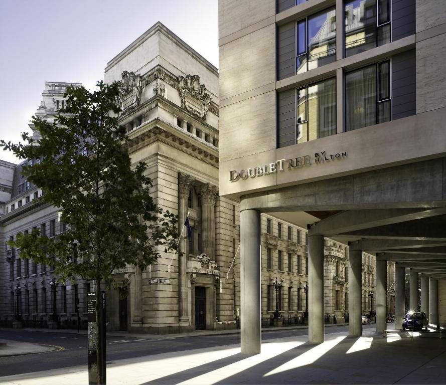 DoubleTree by Hilton Hotel London - Tower of London - Housity