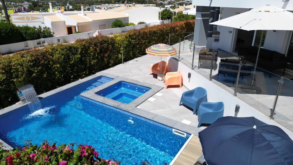 #221 Family Villa with Private Pool in Albufeira