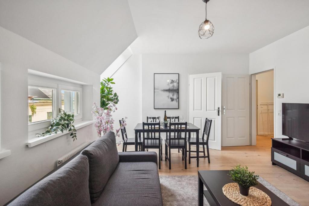 Modern Stay near Kahlenberg & Vineyards