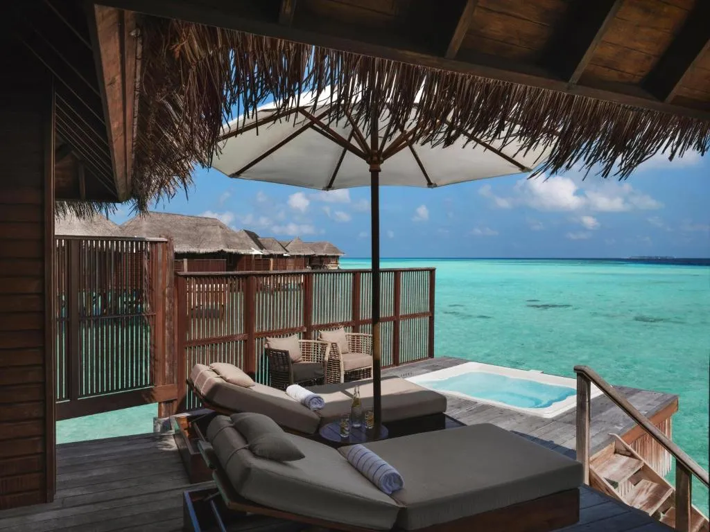 Grand Water Villa