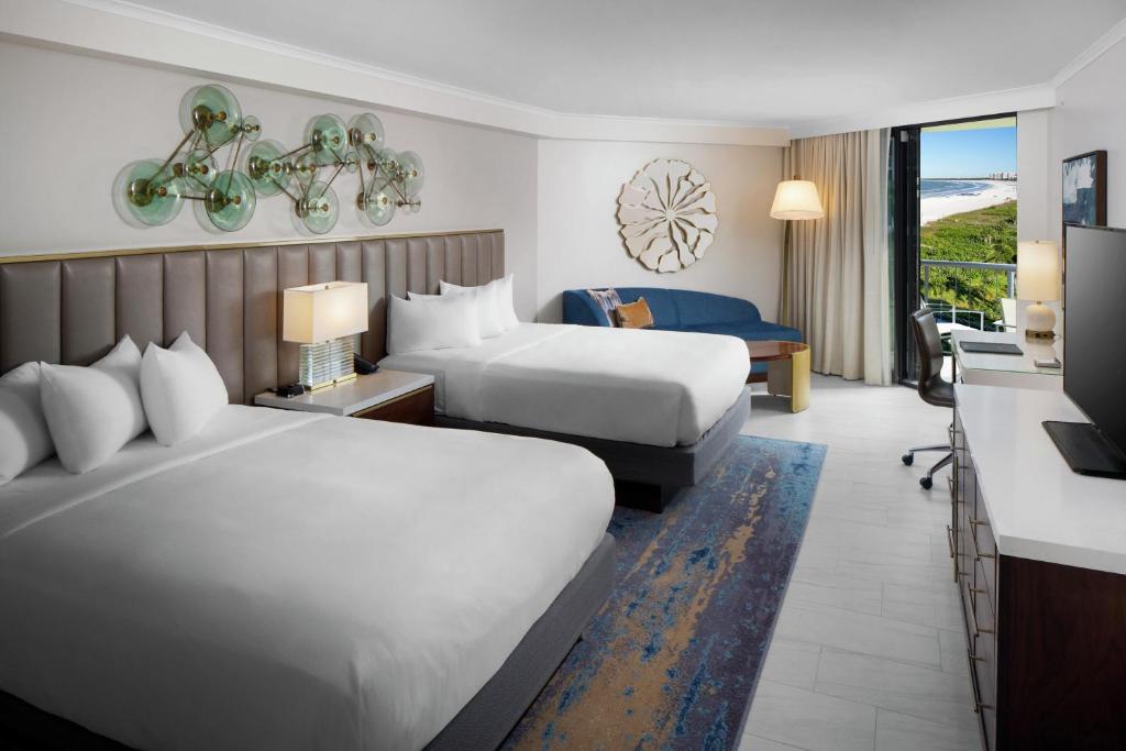 Hilton Marco Island Beach Resort and Spa - 