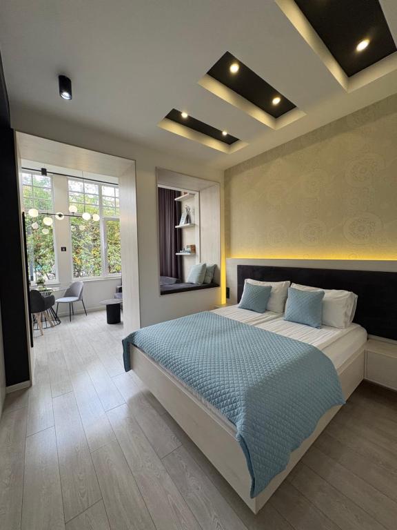 Boulevard Apartments - Housity