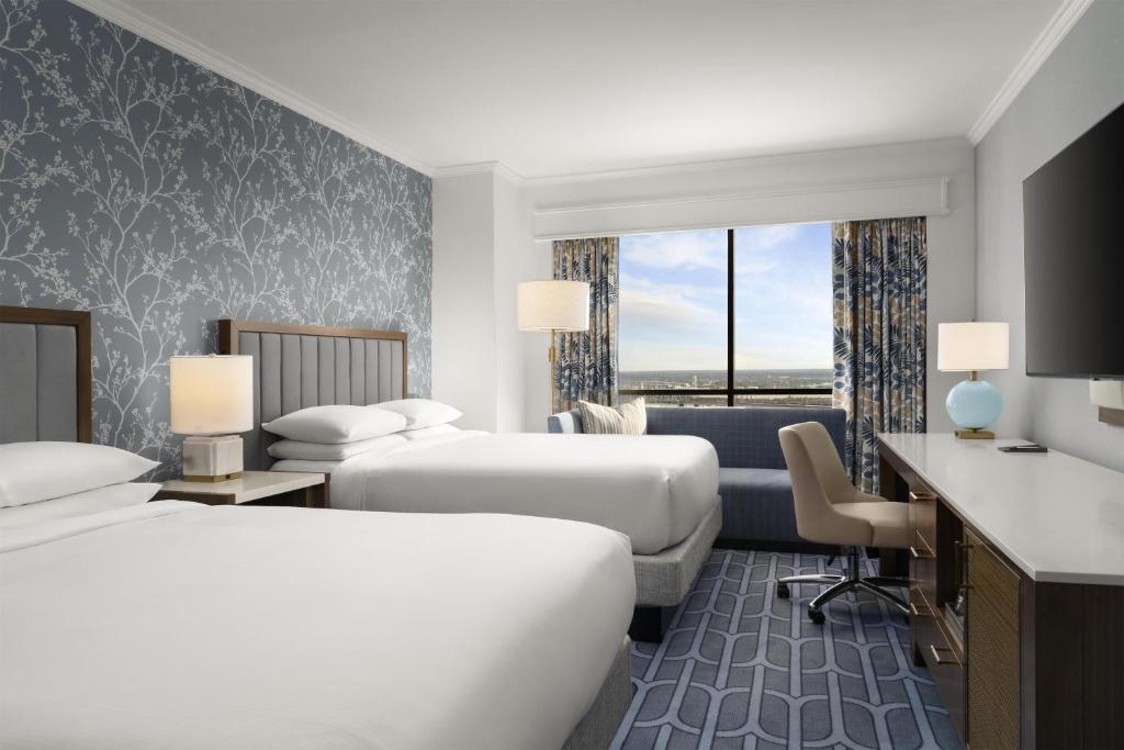 Hilton New Orleans Riverside - 