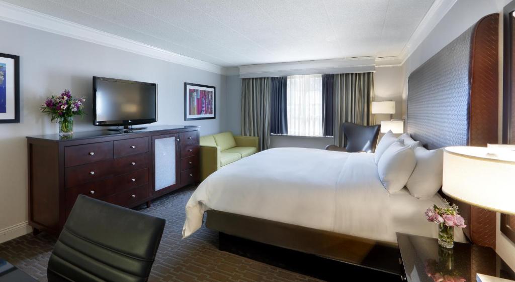 Hilton Mystic - 