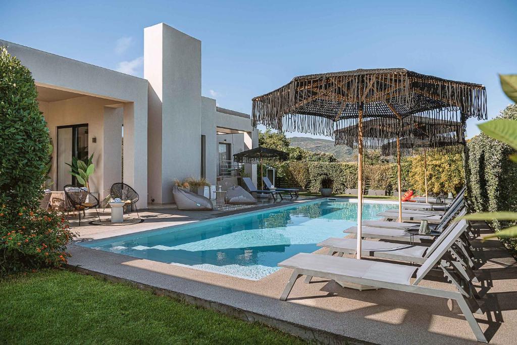 Villa Vega - "Heated" Pool & Nature - Holiways Collection