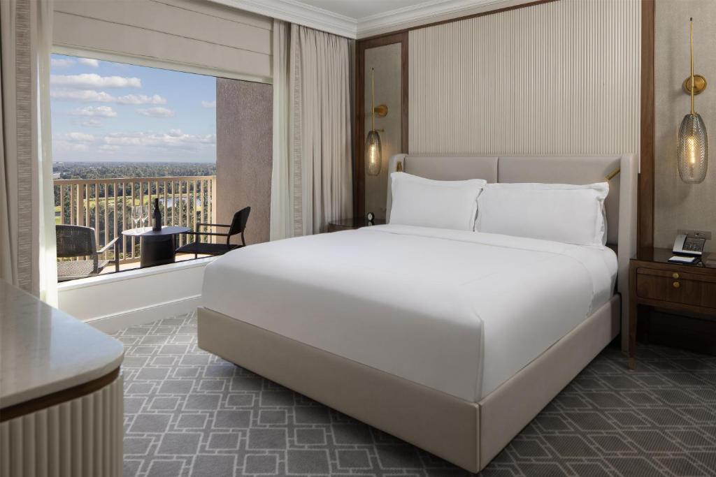 Waldorf Astoria Orlando - An Official Walt Disney World Hotel - 
