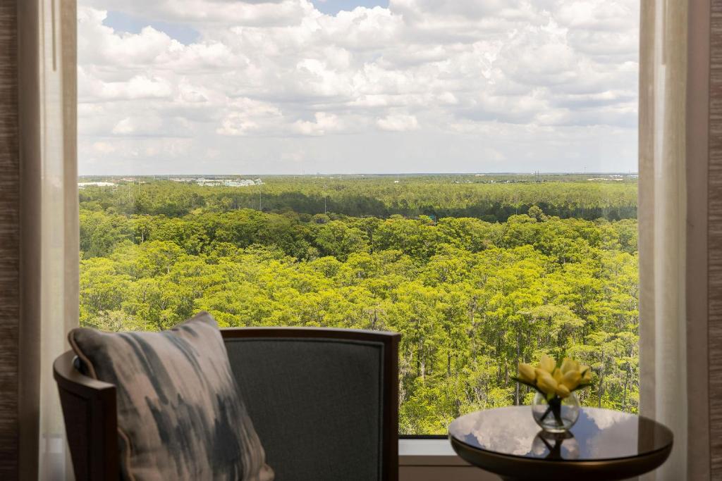 Waldorf Astoria Orlando - An Official Walt Disney World Hotel - 