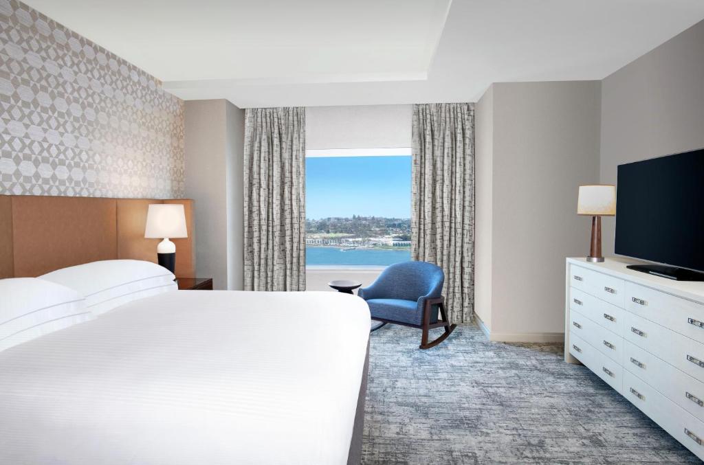 Hilton San Diego Bayfront - 