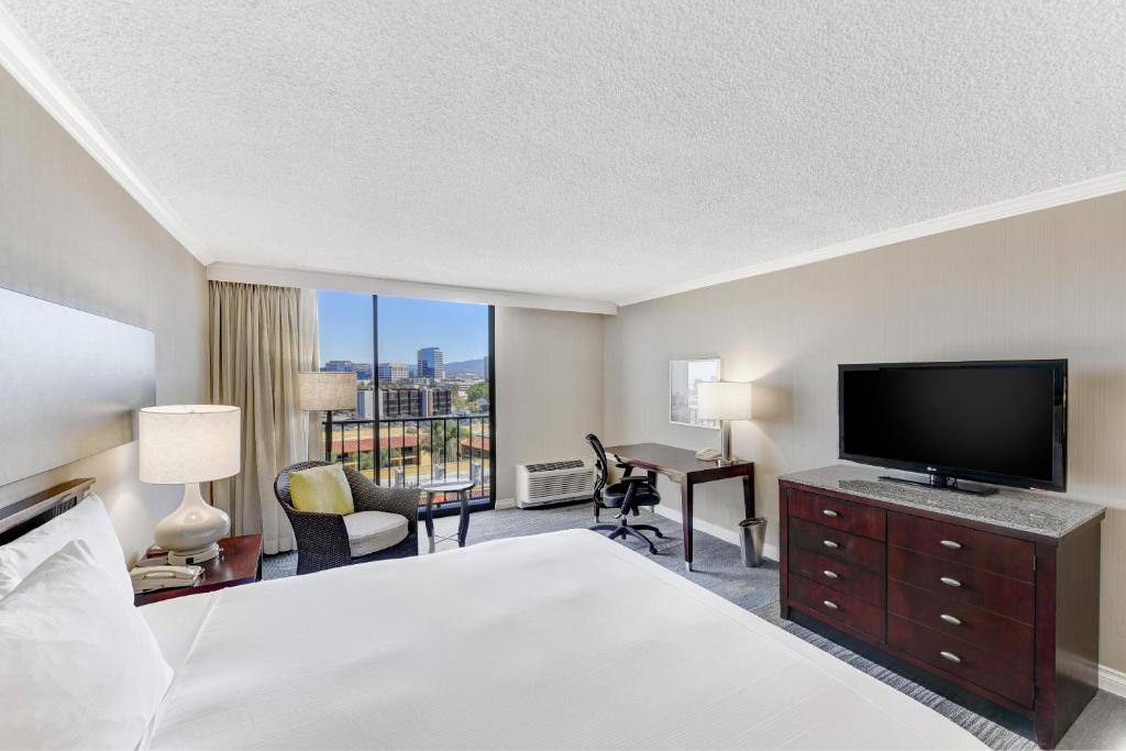Hilton Irvine/Orange County Airport - 