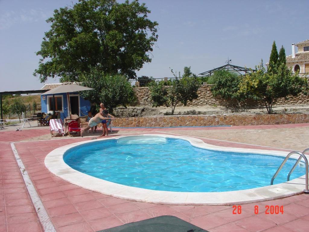 Basen w obiekcie Cortijo Los Nogales lub w pobliżu