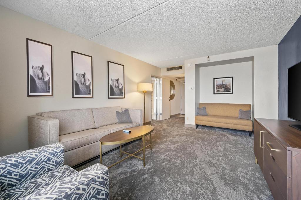 DoubleTree by Hilton Tucson-Reid Park - 