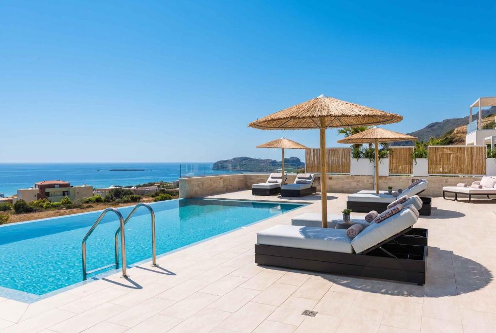 Actea Villas - "Free" Heated Pools - Holiways Collection