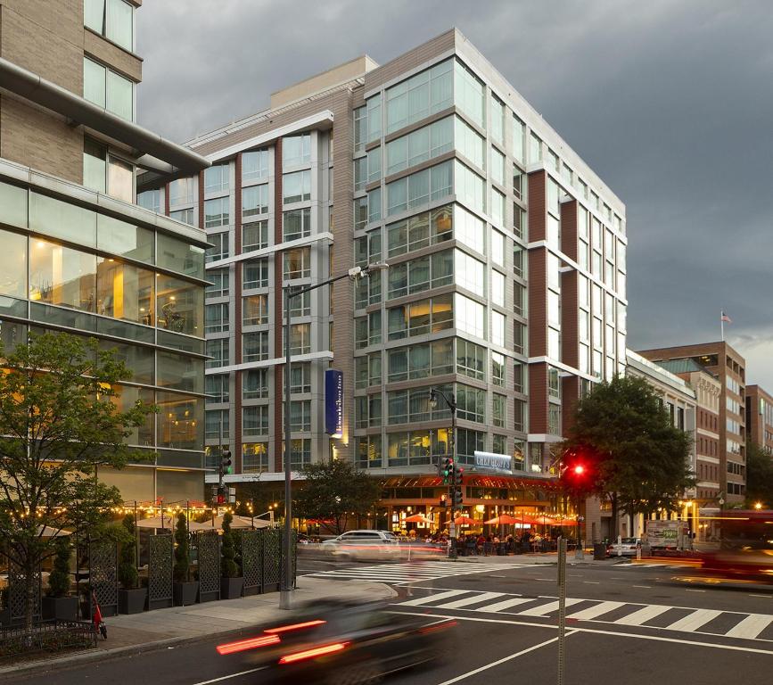 Hilton Garden Inn Washington DC/Georgetown Area - Housity