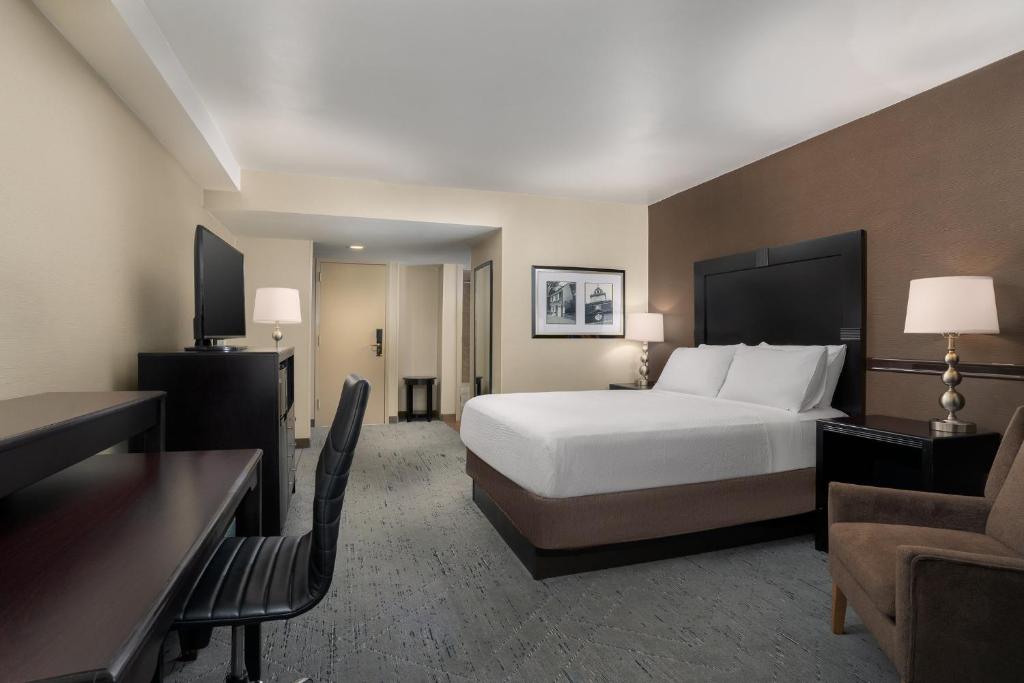 Holiday Inn Express Philadelphia-Midtown, an IHG Hotel - 