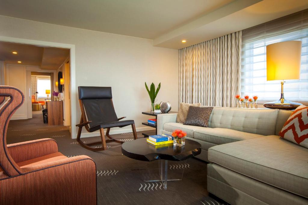 Kimpton Hotel Palomar Phoenix Cityscape, an IHG Hotel - 