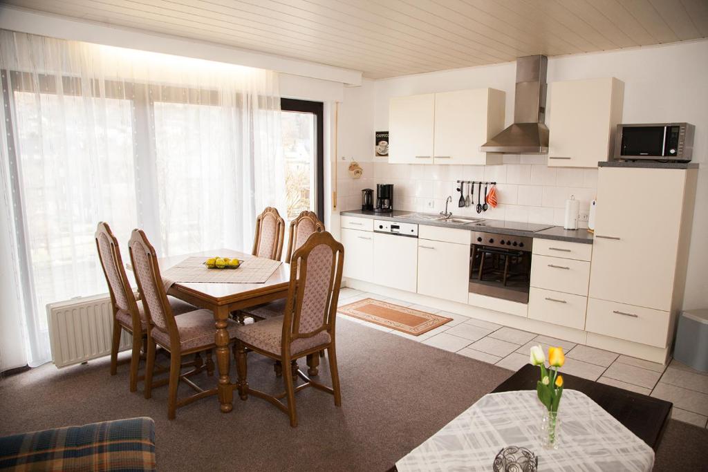 Kuchyň nebo kuchyňský kout v ubytování Haus Cristallo