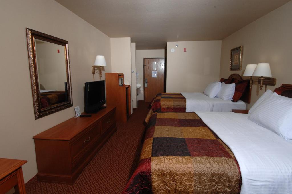 All American Inn & Suites Branson photo