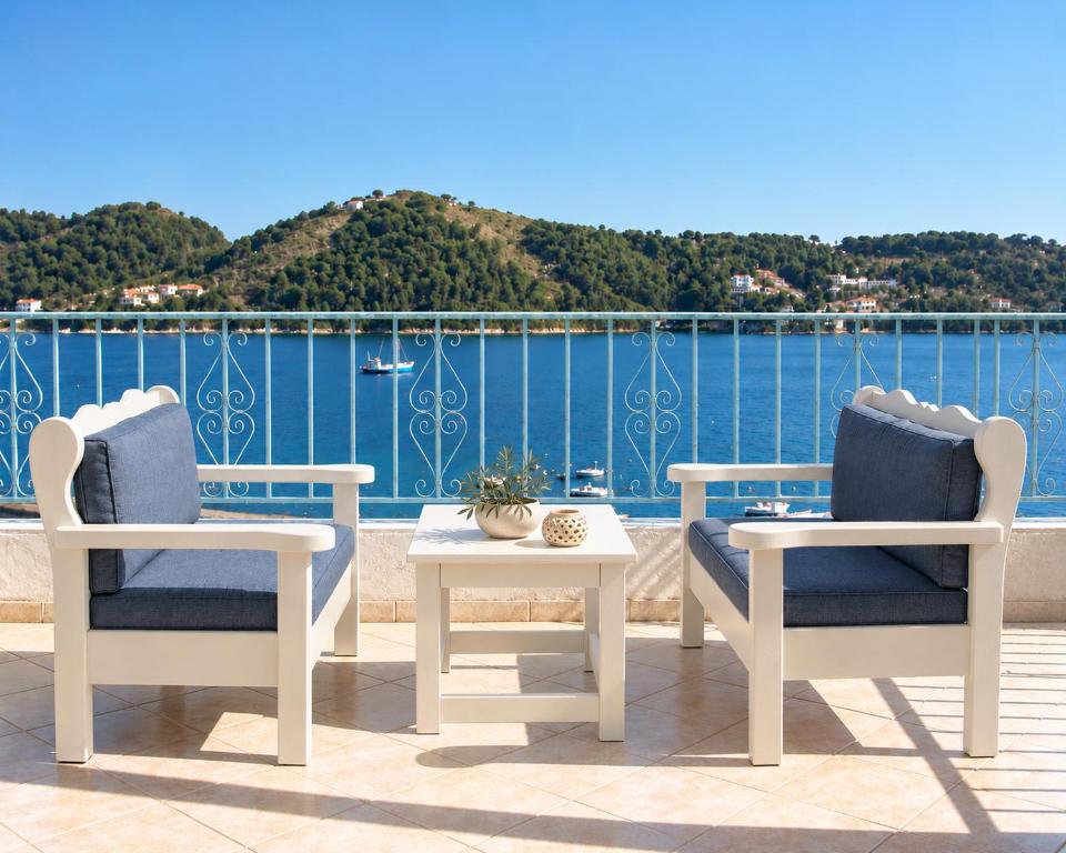 Agnàntema Portside Stays Skiathos, The Authentic Sporadean Living
