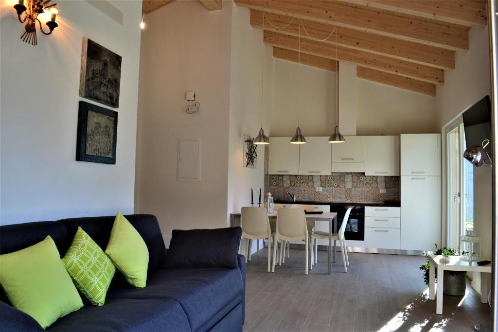 La Gazza Ladra Apartments - Garda Chill Out - Deluxe Apartment