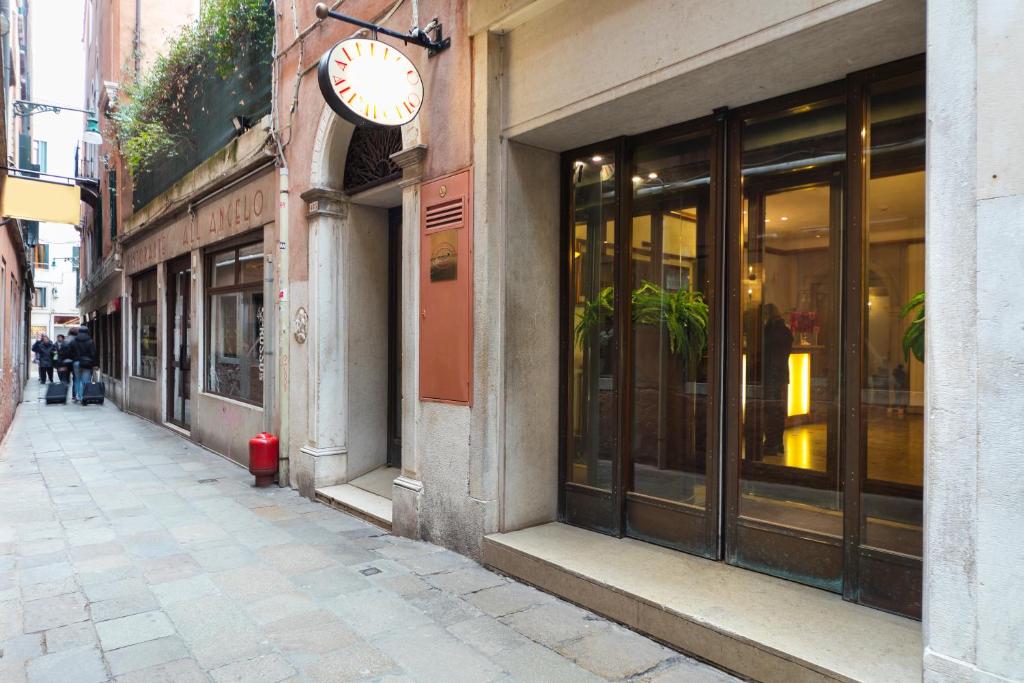 All’Angelo Art Hotel - Resim 3