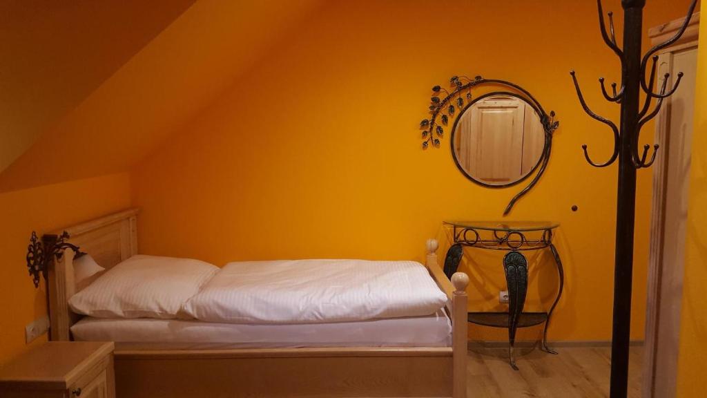 Postel nebo postele na pokoji v ubytování Gasthof Kaiser