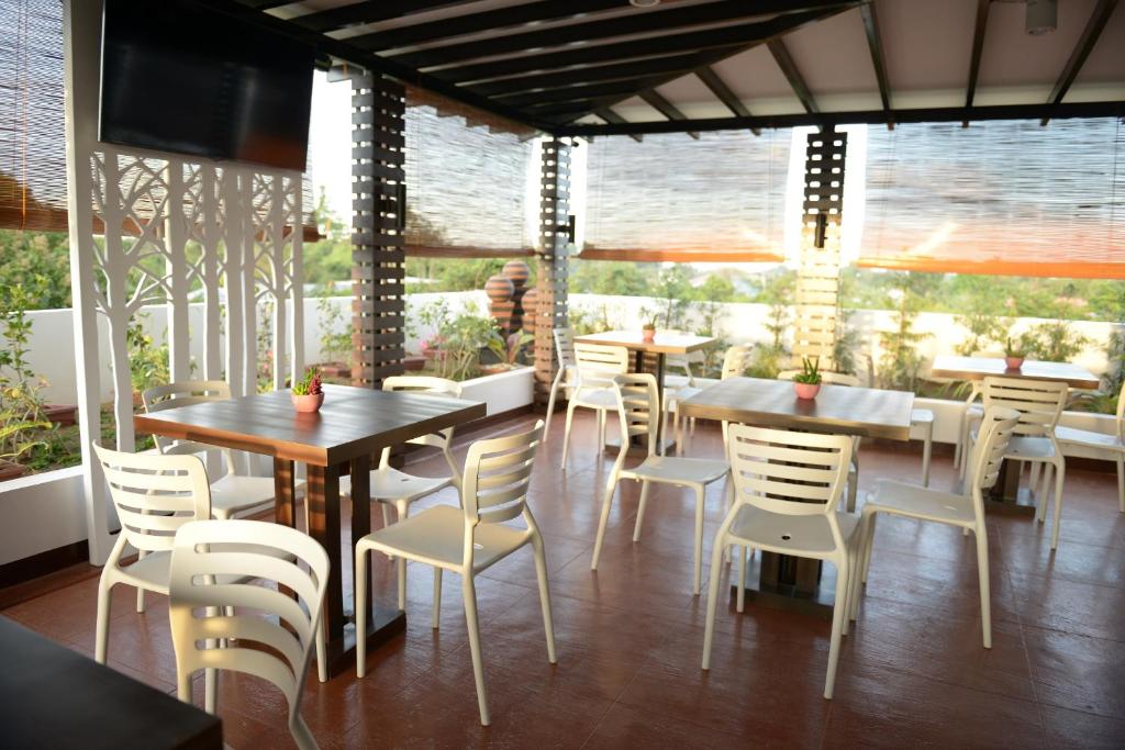 Restaurace v ubytování Globetrotter Inn - Palawan Inc.