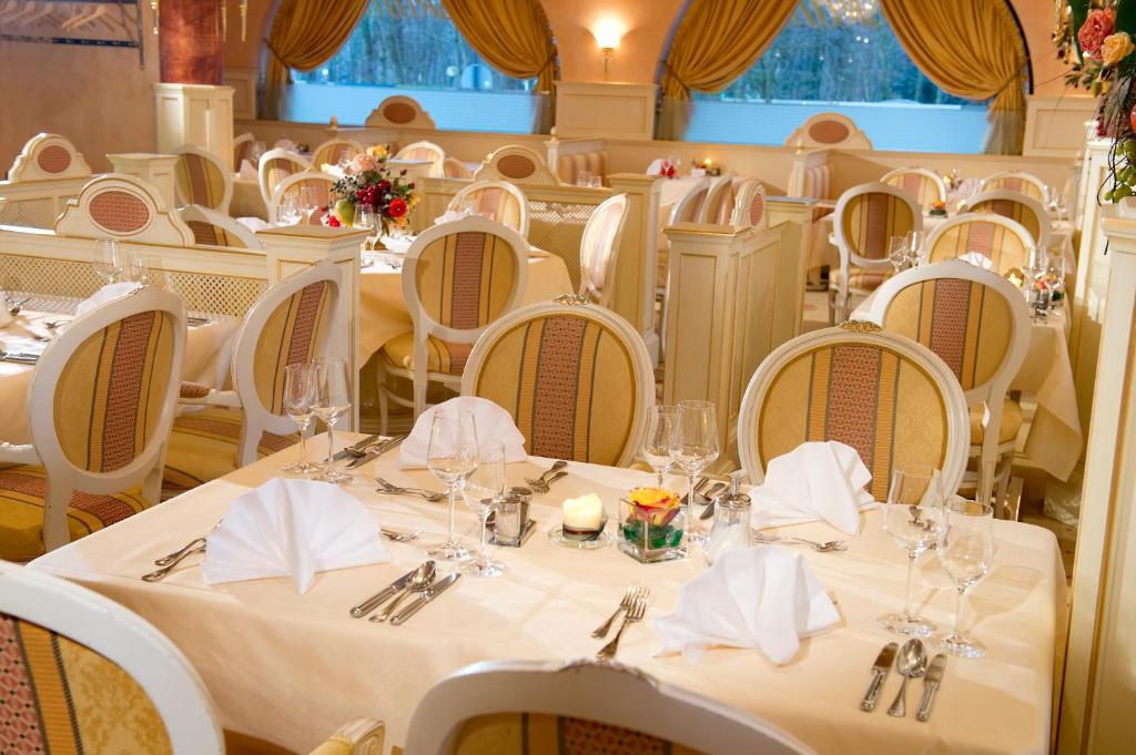 Restaurace v ubytování Parkhotel