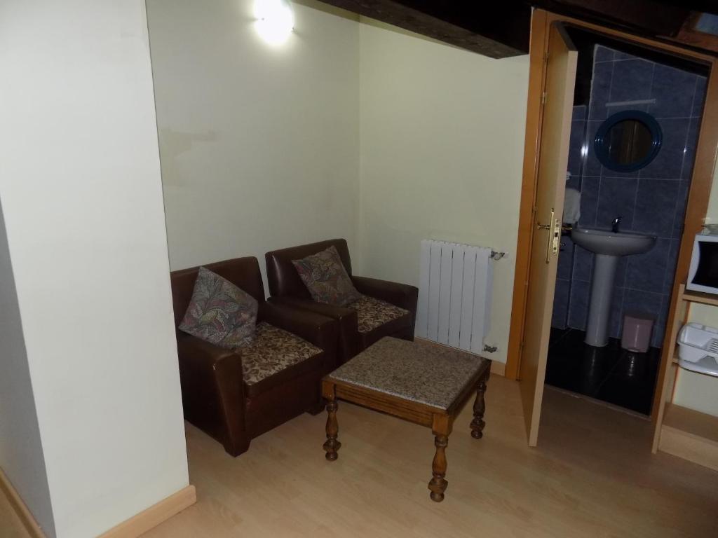 Apartamentos La Ceña - Estudio (2 Adultos)