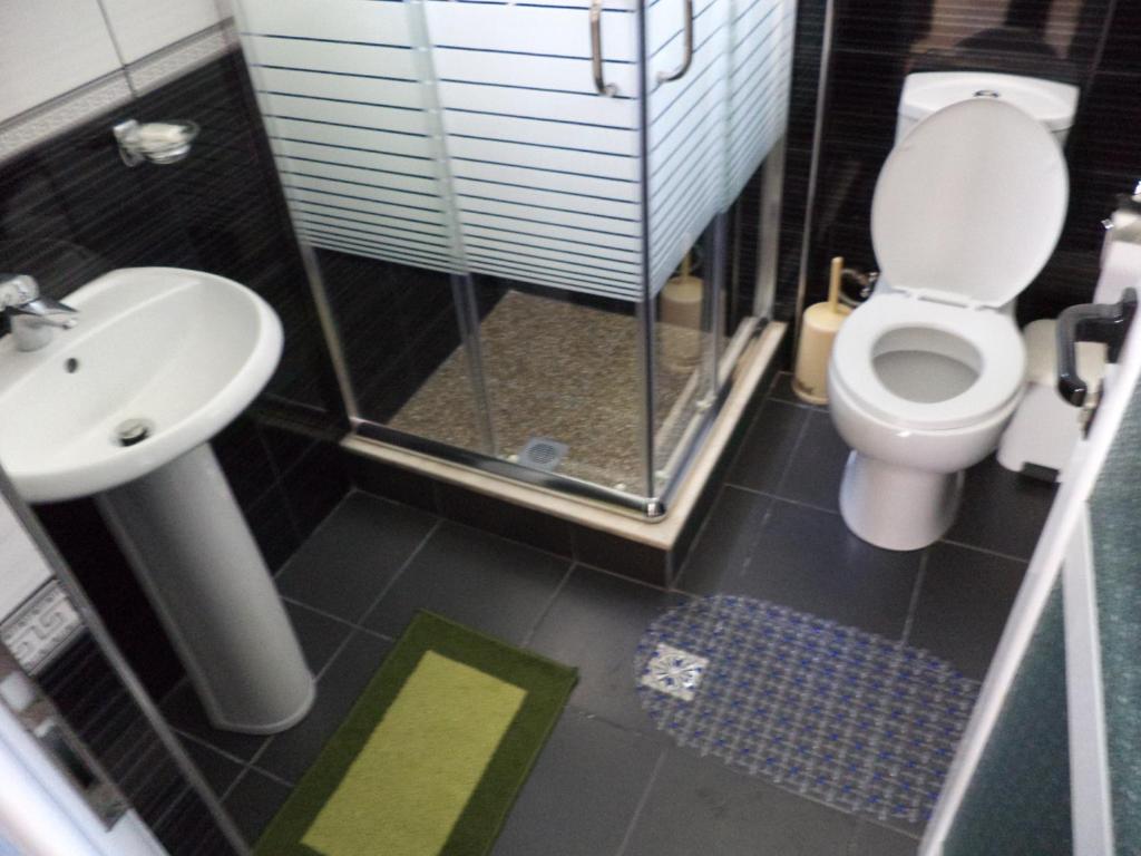 Un baño de Castle Hotel