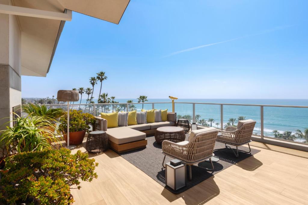 The Seabird Ocean Resort & Spa, Part of Destination Hotel by Hyatt - 