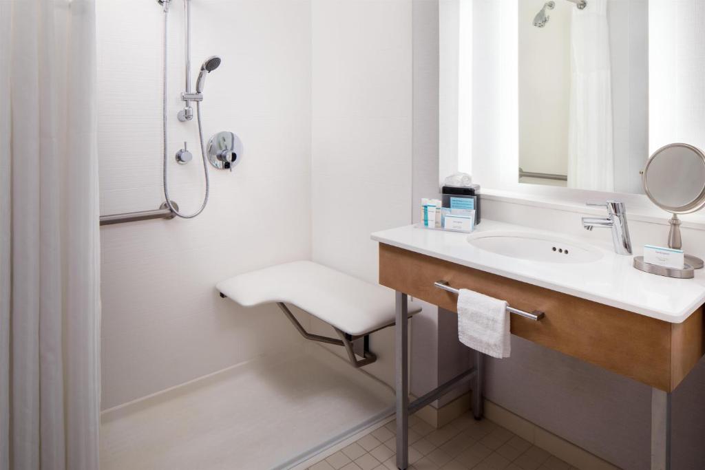 Hampton Inn & Suites by Hilton Miami Downtown/Brickell - 