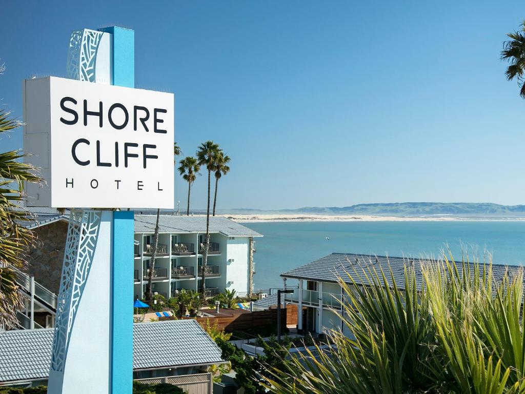 Shore Cliff Hotel