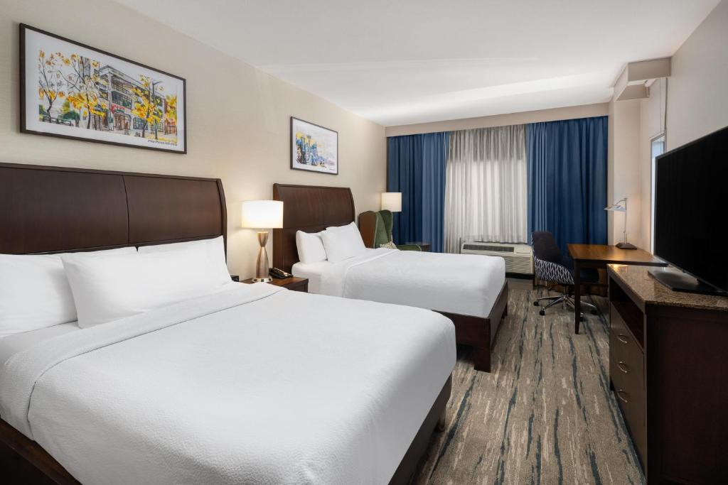 Hilton Garden Inn Seattle Downtown - 