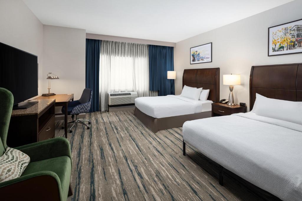 Hilton Garden Inn Seattle Downtown - 
