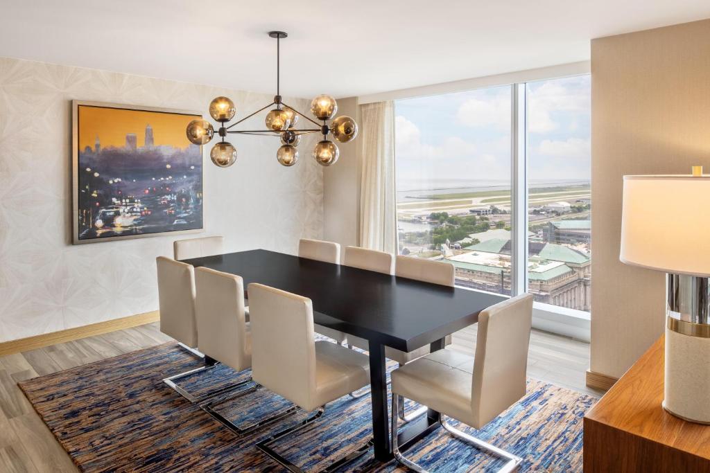 Hilton Cleveland Downtown - 