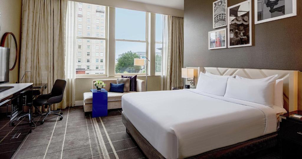 Hilton Richmond Downtown - 