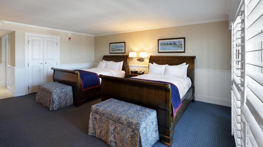 Madison Beach Hotel, Curio Collection by Hilton - 