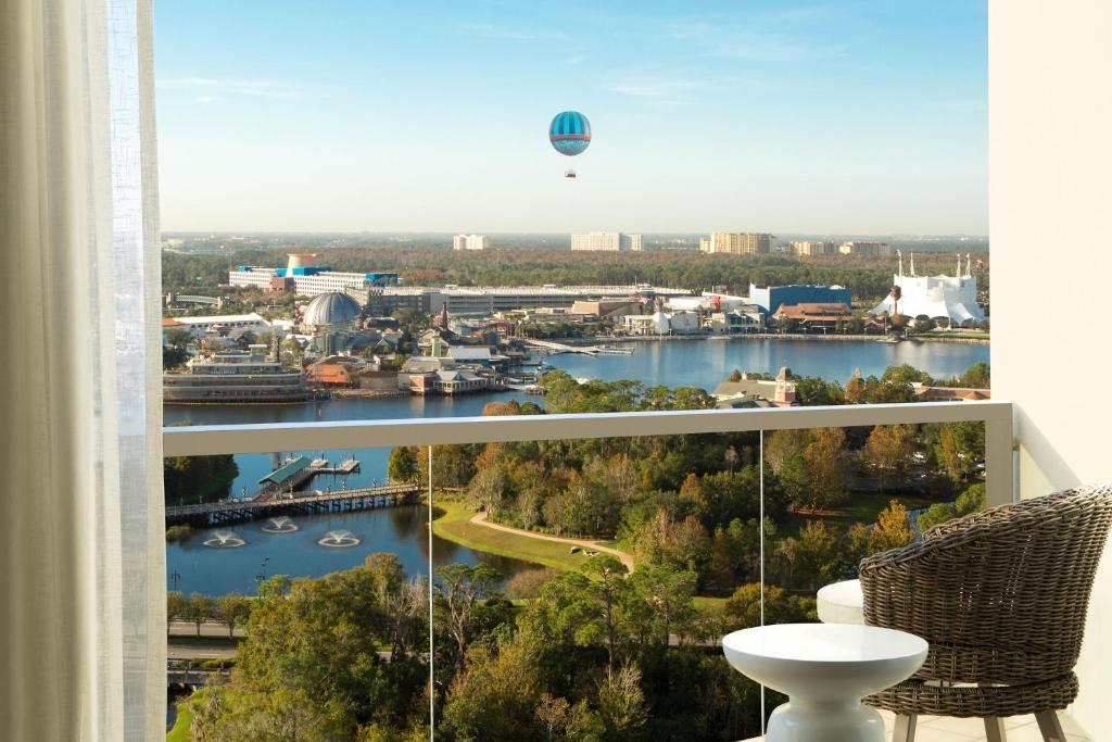 Hilton Orlando Buena Vista Palace - Disney Springs Area - 