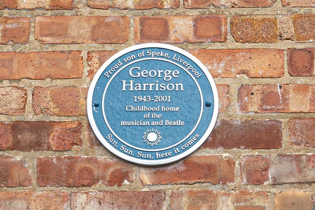 George Harrison's Former 3Bed Home in Liverpool - 