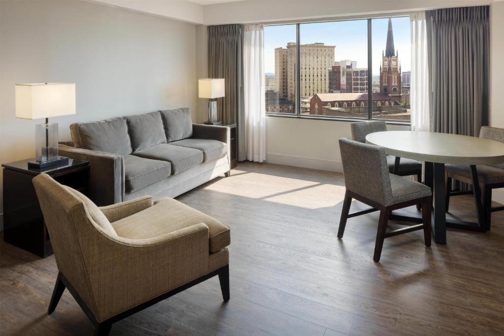 Hyatt Regency Louisville - 