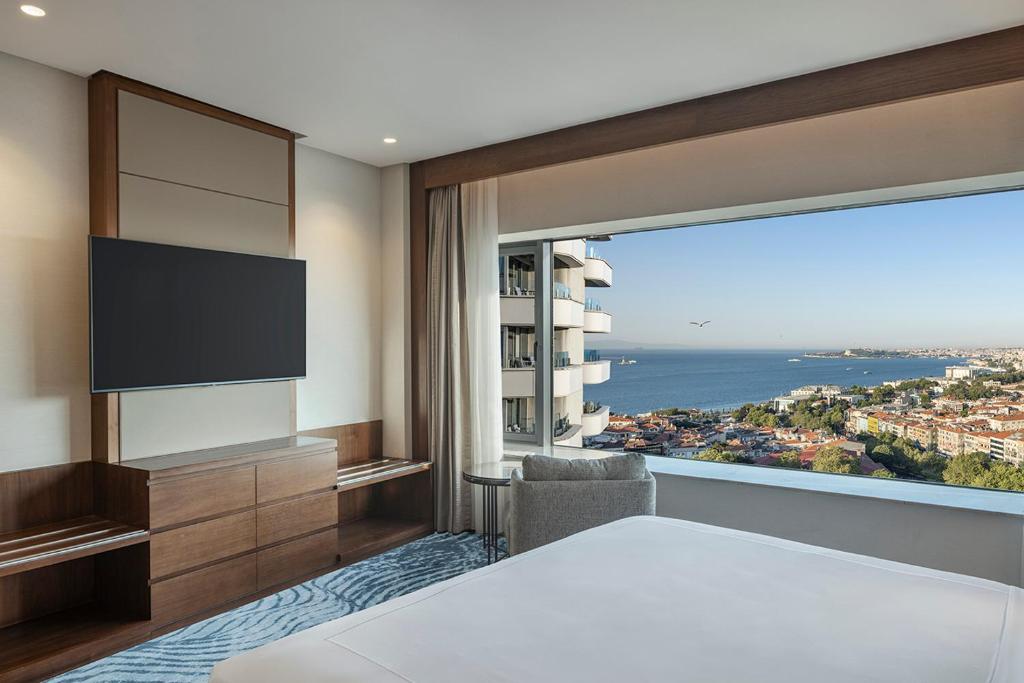 Conrad Istanbul Bosphorus - 