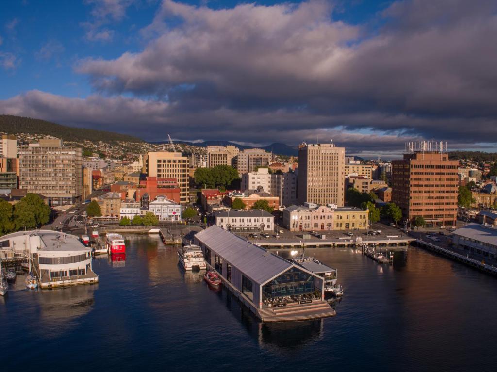 Customs House Hotel - Resim 43