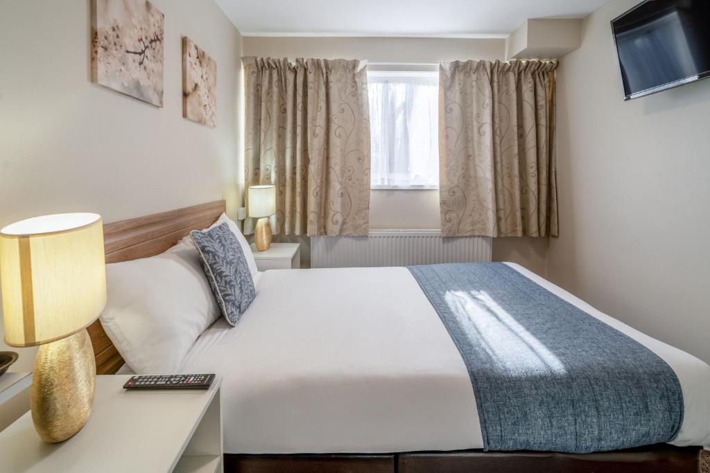 Grand Hotel Gosforth Park - 