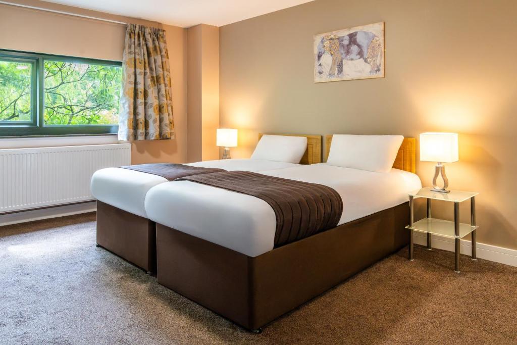 Grand Hotel Gosforth Park - 