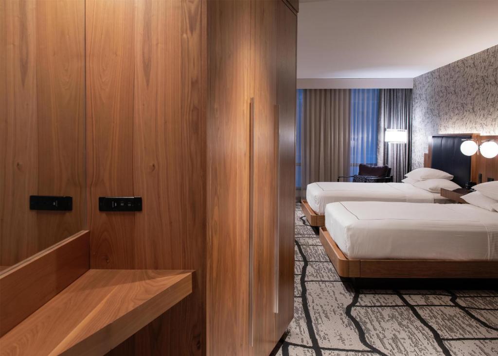 The Charter Hotel Seattle, Curio Collection By Hilton - 