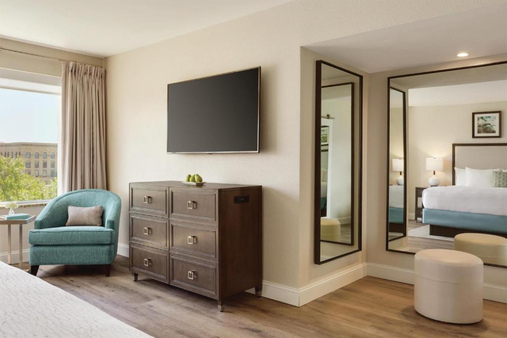Hotel Ballast Wilmington, Tapestry Collection by Hilton - 