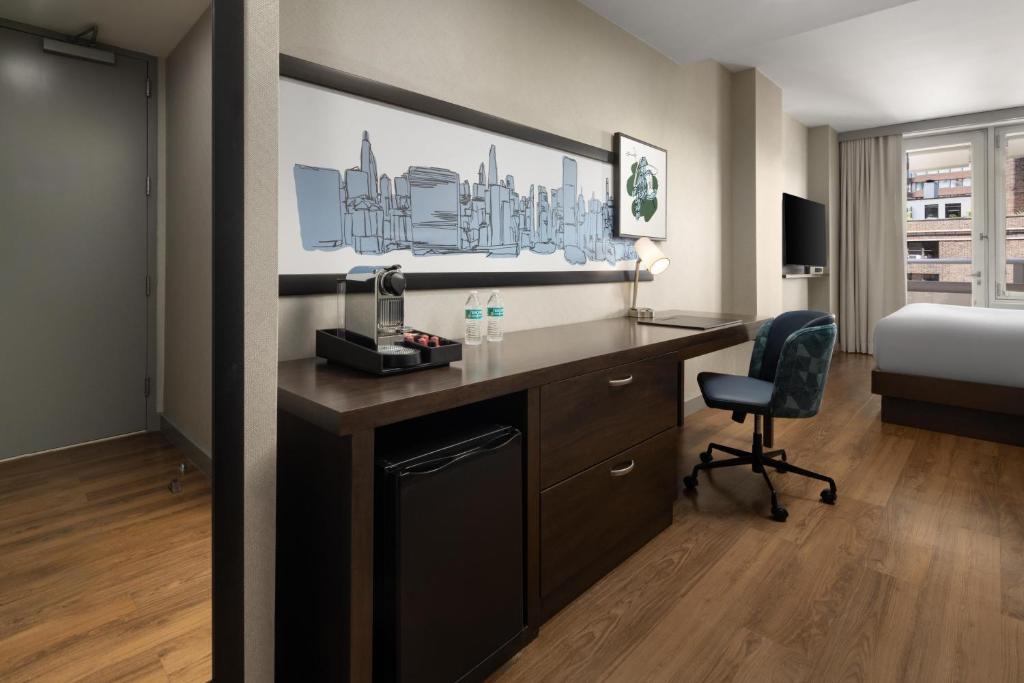 The Bernic Hotel New York City,Tapestry Collection by Hilton - 