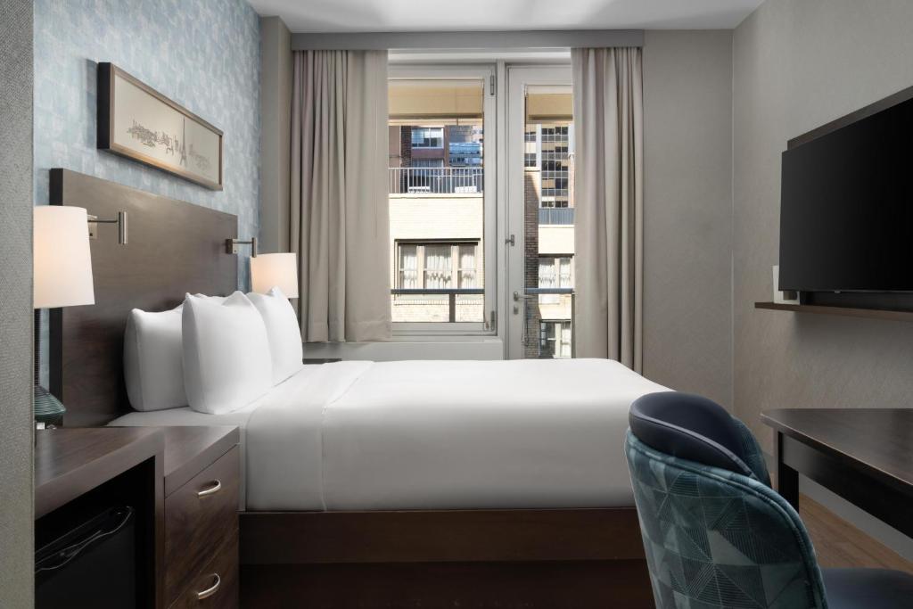 The Bernic Hotel New York City,Tapestry Collection by Hilton - 