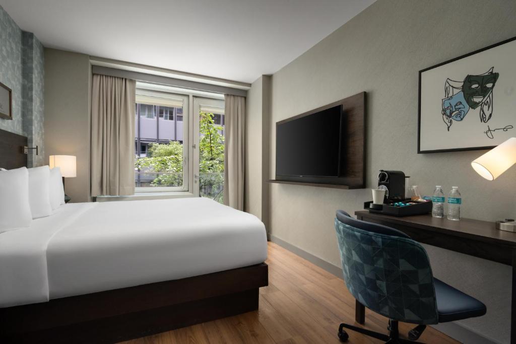 The Bernic Hotel New York City,Tapestry Collection by Hilton - 