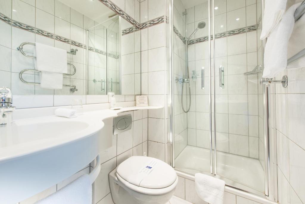 Koupelna v ubytování Akzent Hotel Köhler